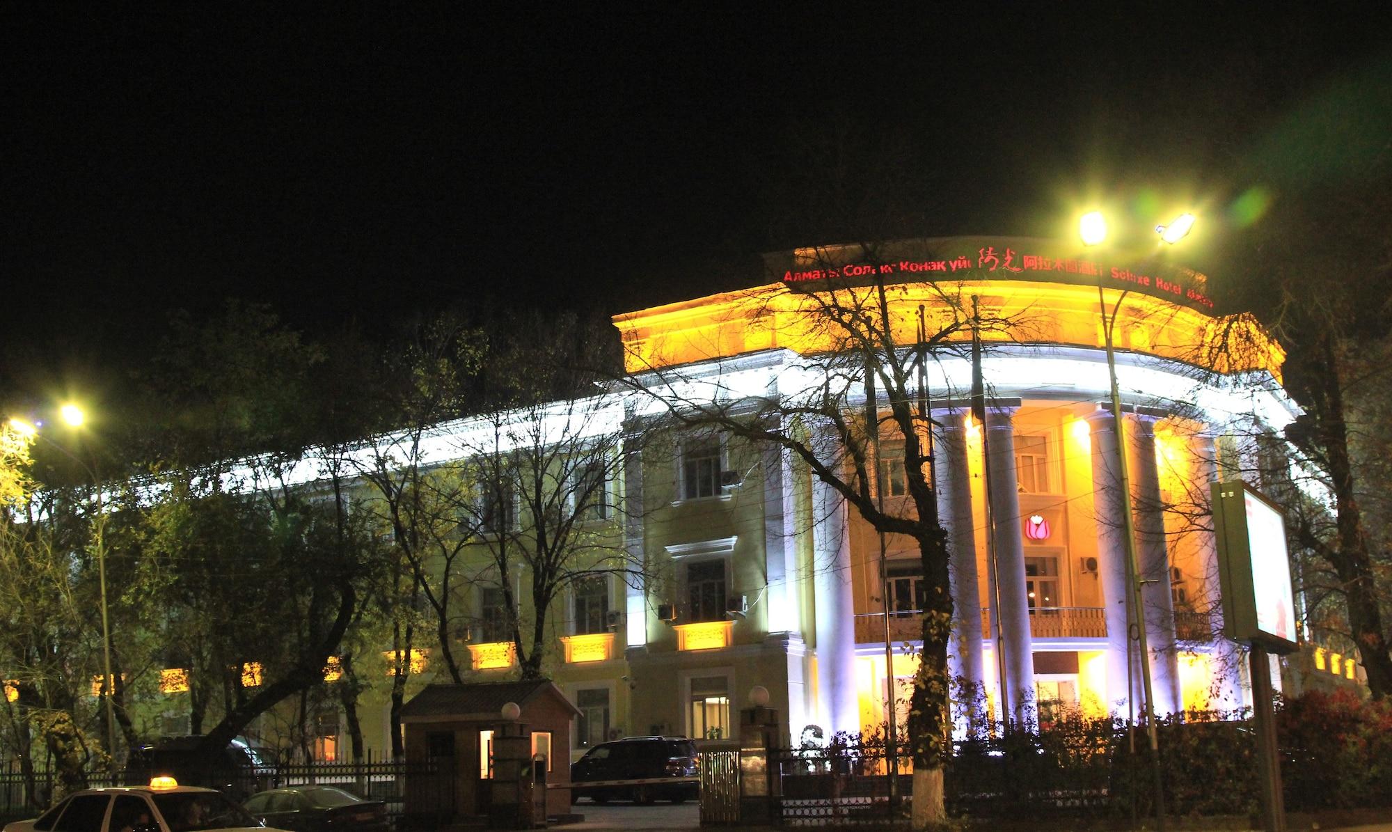 Soluxe Hotel Almaty Exteriér fotografie