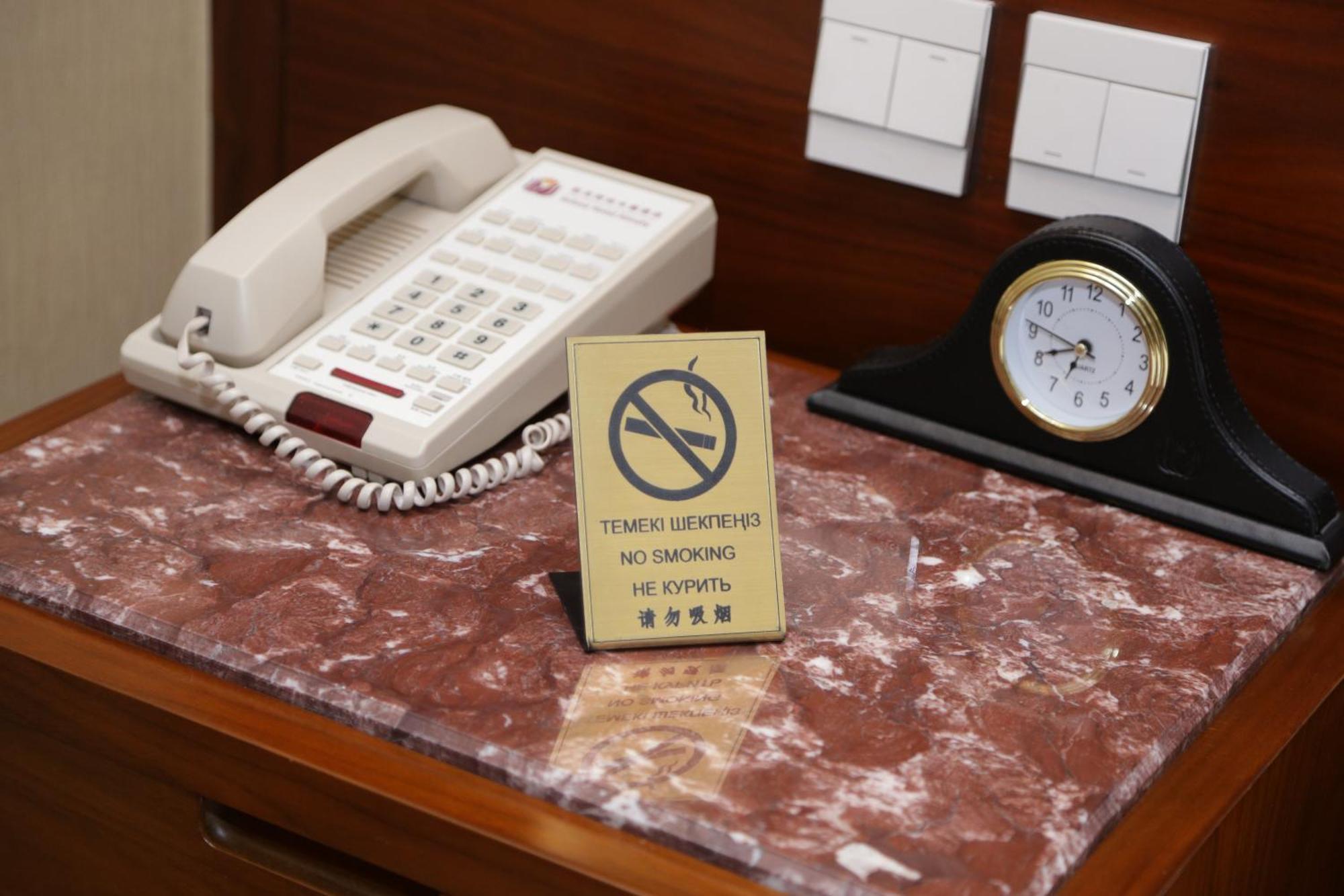 Soluxe Hotel Almaty Pokoj fotografie